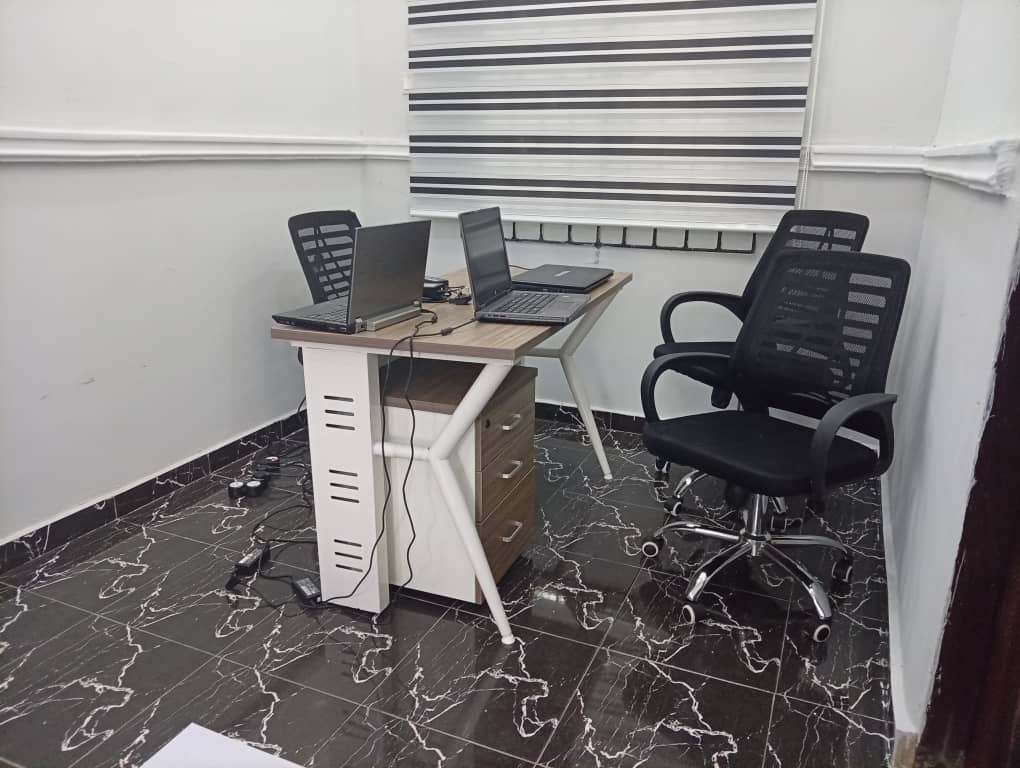 Workstations prepared for the next Zoerd residency cohort
